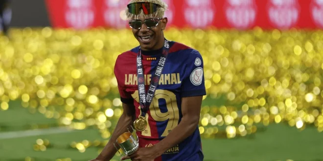 Lamine Yamal Tegas Tolak Jadi Kembaran Messi di Barcelona