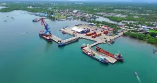 Pelabuhan Pulau Baai Operasi 24 Jam Natal Tahun Baru 2025