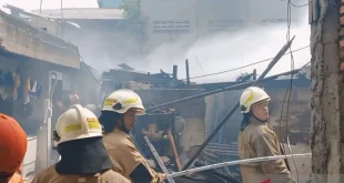 Penampakan Kebakaran Hebat di Interior Apartemen Hong Kong