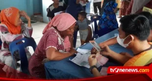 Penyaluran BLT PT Pos di Sumatera Terdampak Banjir 2025