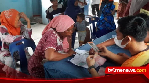 Penyaluran BLT PT Pos di Sumatera Terdampak Banjir 2025