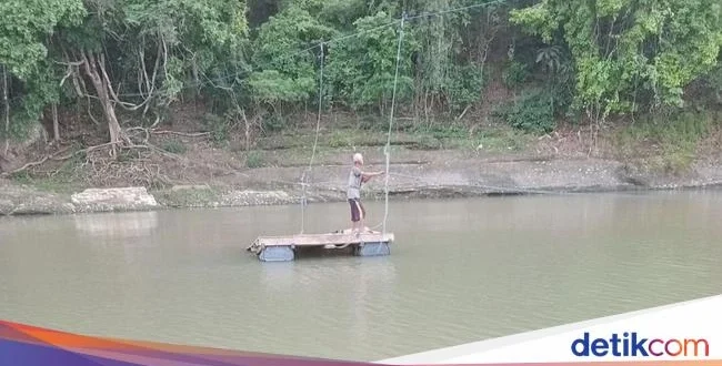 Peran Penjaga Desa Thailand di Zona Perang Saat Ini