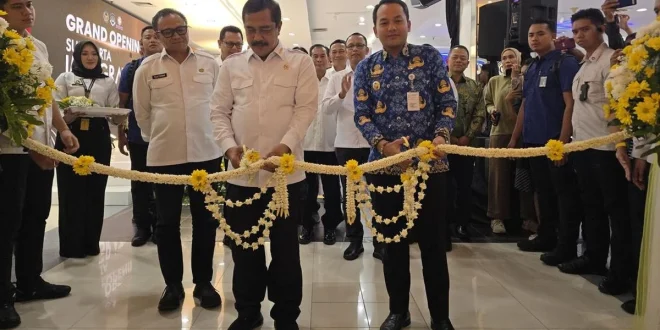 Percepatan Paspor Solo: Resmikan Immigration Lounge Oleh Menteri Agus
