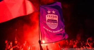 Persib dan Bobotoh Berikan Dukungan Korban Banjir Sumatera 2025