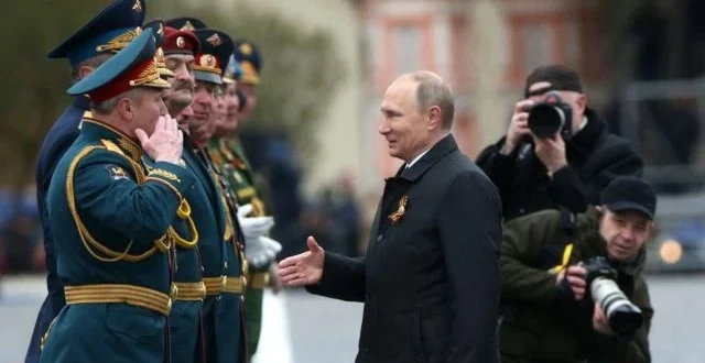 Putin Ngotot Rebut Donbas: Diplomasi & Militer Meningkat 2025