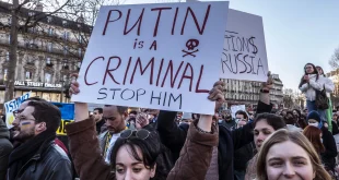 Rusia Cap Band Punk Pussy Riot Organisasi Ekstremis, Apa Dampaknya?