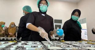 Strategi BGN Perluas Distribusi MBG untuk Lansia & Pemulung