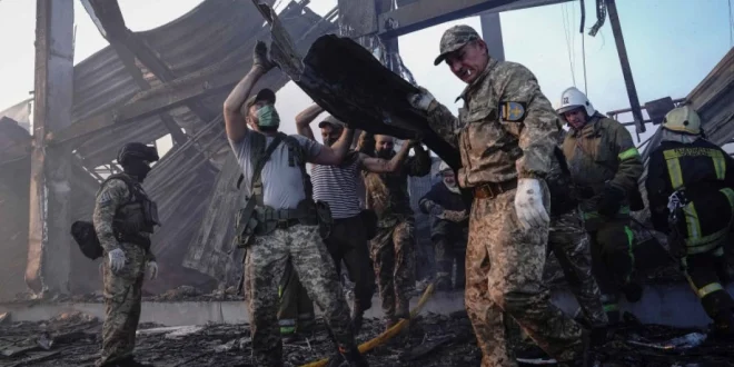 Ukraina Serang Kapal Selam Rusia, “Teror Kepala Babi” Gegerkan Australia