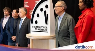 Jam Kiamat 85 Detik ke Tengah Malam: Ancaman Nuklir & AI Mirror Life